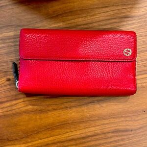 Gucci wallet